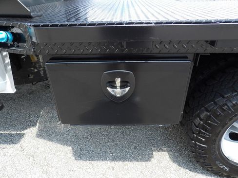 Used 2024 Chevrolet Silverado 3500 W/T w/ Snow Plow Prep Package AWD/4WD image 48