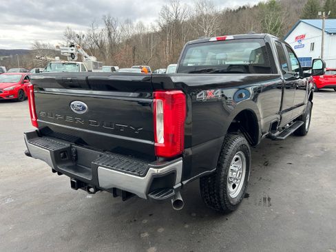 New 2026 Ford F350 XL w/ XL Chrome Package AWD/4WD image 8