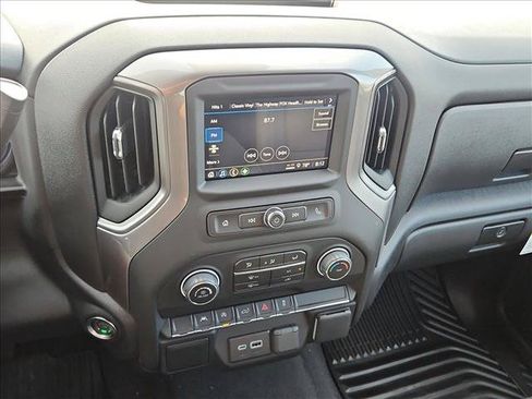 New 2026 Chevrolet Silverado 1500 Custom AWD/4WD image 12