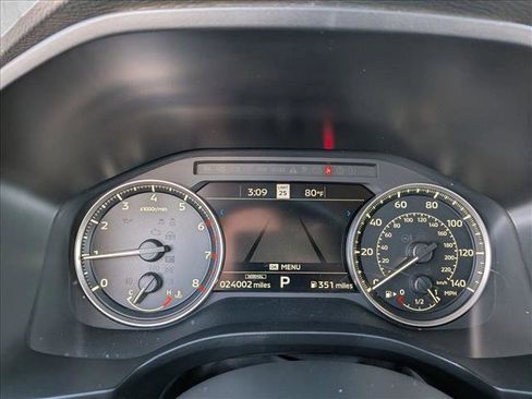 Used 2024 Mitsubishi Outlander SE image 10