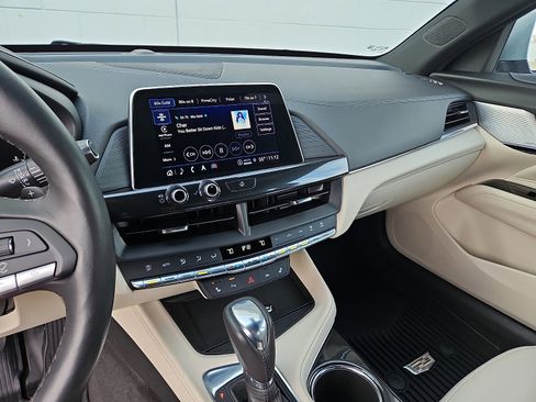 Certified 2023 Cadillac CT4 Luxury w/ Sun And Sound Package image 21