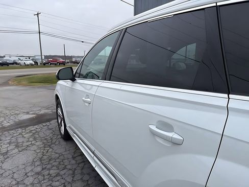 Used 2020 Audi Q7 3.0T Premium Plus w/ Premium Plus Package image 10