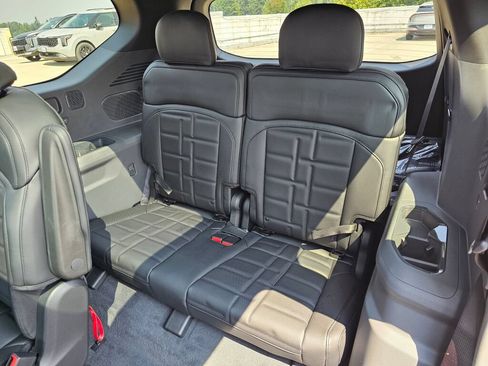 New 2026 Kia EV9 Land AWD/4WD image 24
