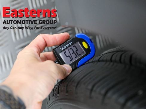 Used 2021 Kia Niro EX w/ Cold Weather Package image 26