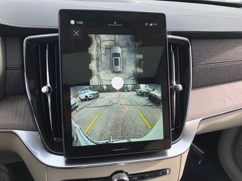 New 2026 Volvo XC90 B6 Ultra image 24