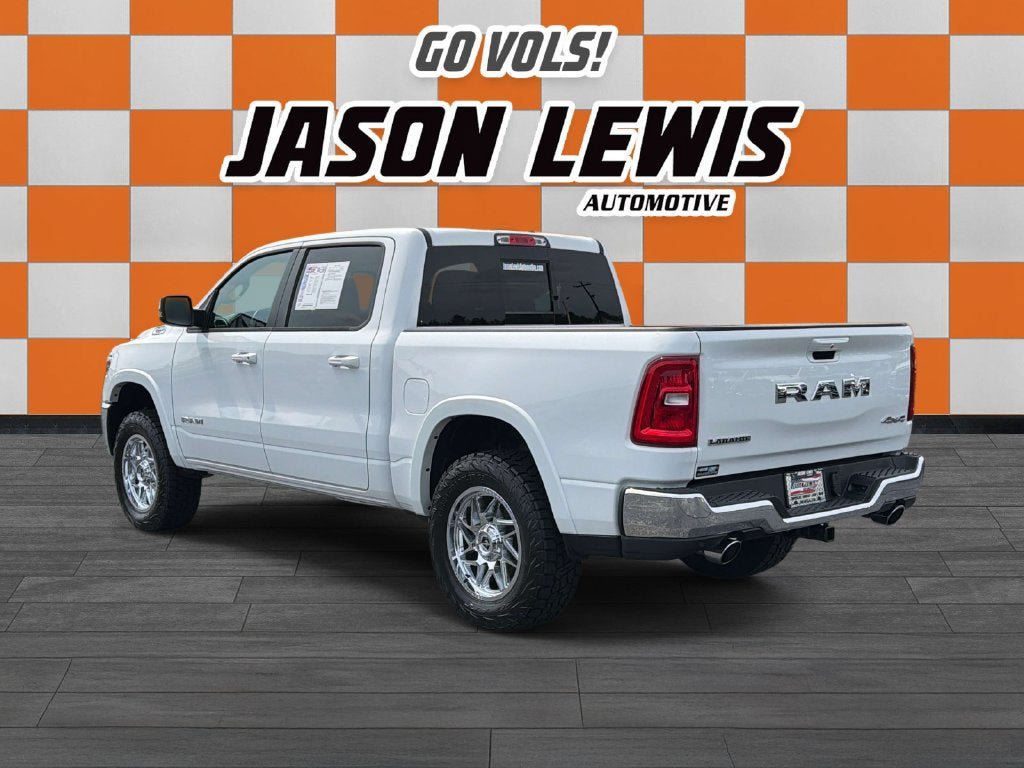 Used 2025 RAM 1500 Laramie AWD/4WD image 5