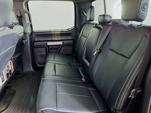 Used 2019 Ford F150 Lariat w/ Equipment Group 502A Luxury image 31