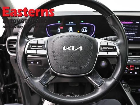 Used 2025 Kia Telluride S AWD/4WD image 10