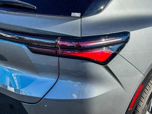 New 2026 Chevrolet Equinox EV LT image 9