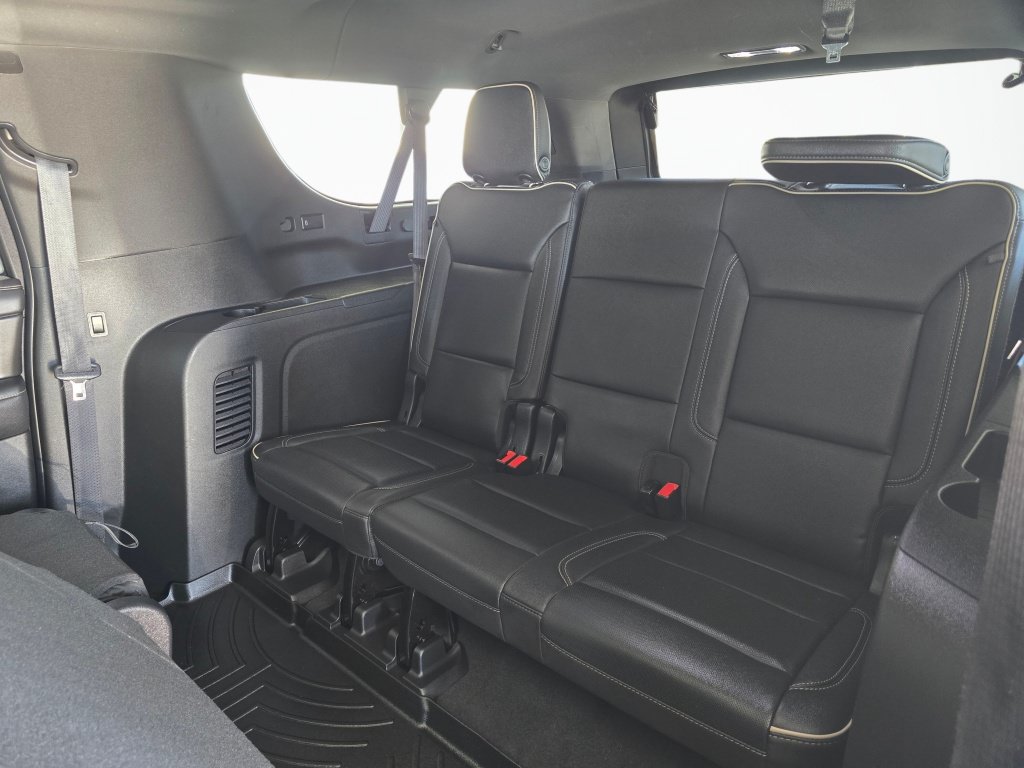 Used 2021 GMC Yukon XL SLT w/ SLT Premium Package AWD/4WD image 39