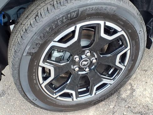 Certified 2025 Ford Bronco Sport Outer Banks w/ Outer Banks Tech Package+ image 8