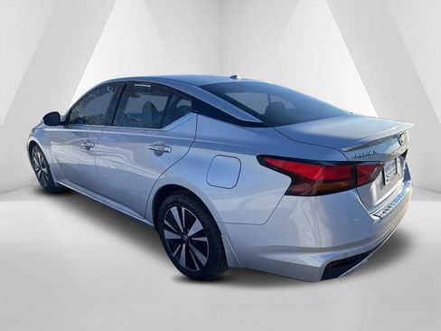 Used 2019 Nissan Altima 2.5 SV image 5