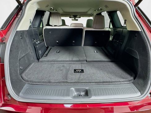 Used 2026 INFINITI QX60 Luxe w/ Cargo Package image 32