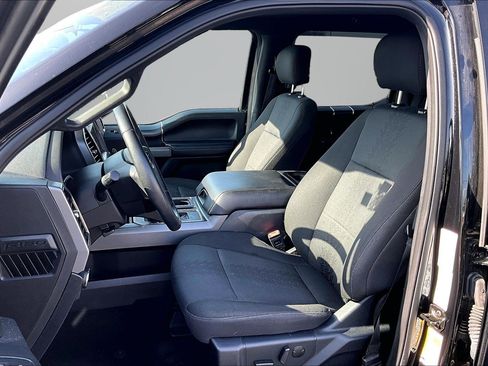 Used 2020 Ford F150 XLT w/ Equipment Group 302A Luxury AWD/4WD image 16