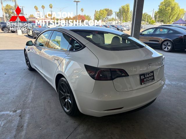 Used 2023 Tesla Model 3 Standard Range RWD image 3