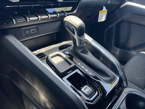 New 2026 GMC Canyon Elevation RWD image 21