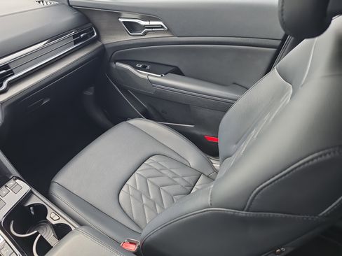 Certified 2023 Kia Sportage X-Pro AWD/4WD image 16