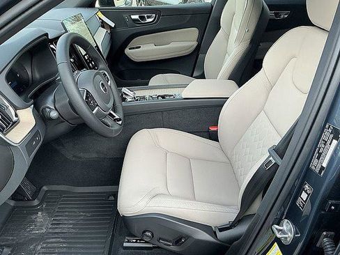 New 2026 Volvo XC60 T8 Plus w/ Protection Package Premier AWD/4WD image 14