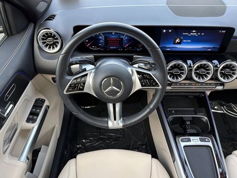 Certified 2025 Mercedes-Benz GLB 250 image 16