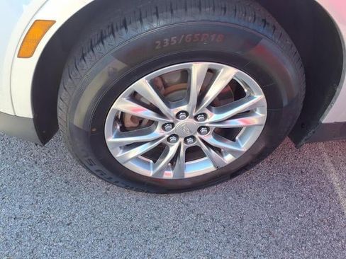 Used 2020 Cadillac XT5 Premium Luxury image 5