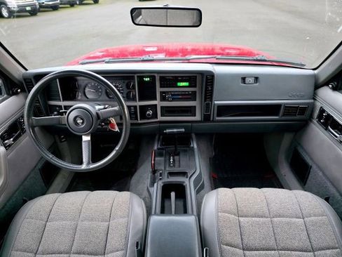 Used 1991 Jeep Cherokee Laredo image 9