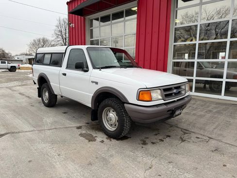 Used 1997 Ford Ranger 4x4 Regular Cab image 2