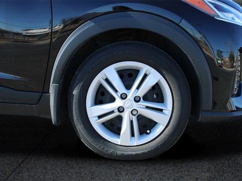 Used 2024 Nissan Kicks S image 23