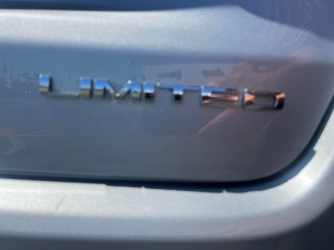 Used 2025 Jeep Compass Limited AWD/4WD image 48