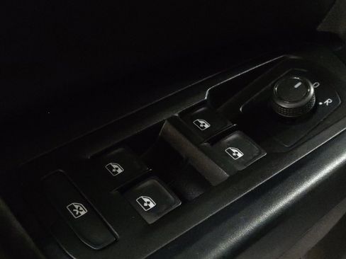 Used 2021 Volkswagen Atlas SEL image 27