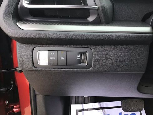 New 2026 Chevrolet Traverse LT w/ Enhanced Driving Package FWD image 39