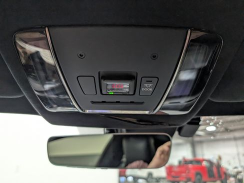 Used 2018 Lexus LC 500 Coupe image 26