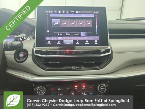 Certified 2025 Jeep Compass Limited AWD/4WD image 25