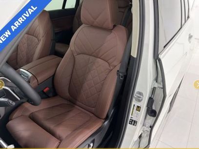 Used 2025 BMW X7 xDrive40i w/ Parking Assistance Package