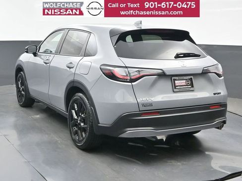 Used 2024 Honda HR-V Sport image 4