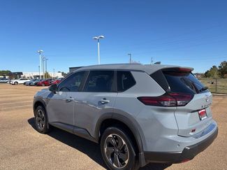 New 2026 Nissan Rogue SV video 2