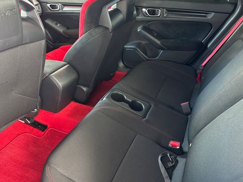 Used 2024 Honda Civic Type R image 12