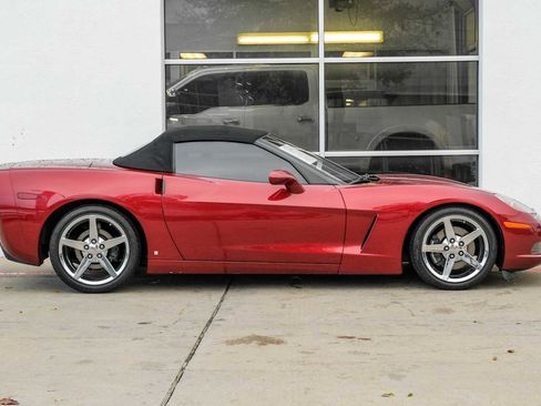 Used 2007 Chevrolet Corvette w/ Preferred Equipment Group image 7