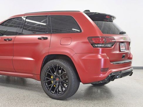 Used 2021 Jeep Grand Cherokee Trackhawk image 10