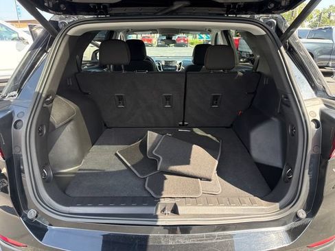 Used 2022 Chevrolet Equinox LT FWD image 25