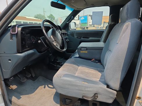 Used 1997 Dodge Ram 2500 Truck 4x4 Club Cab image 2
