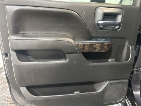 Used 2016 GMC Sierra 2500 Denali w/ Duramax Plus Package image 18