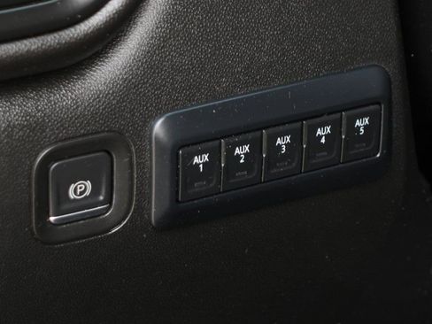 Used 2022 Chevrolet Silverado 2500 W/T w/ WT Convenience Package image 19