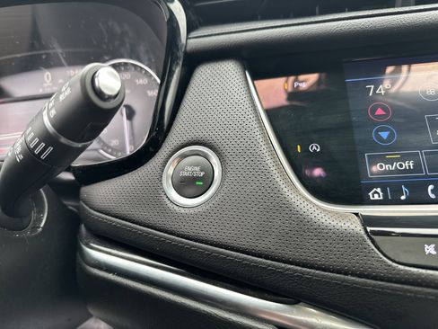 Certified 2022 Cadillac XT5 Premium Luxury w/ LPO, Floor Liner Package image 33