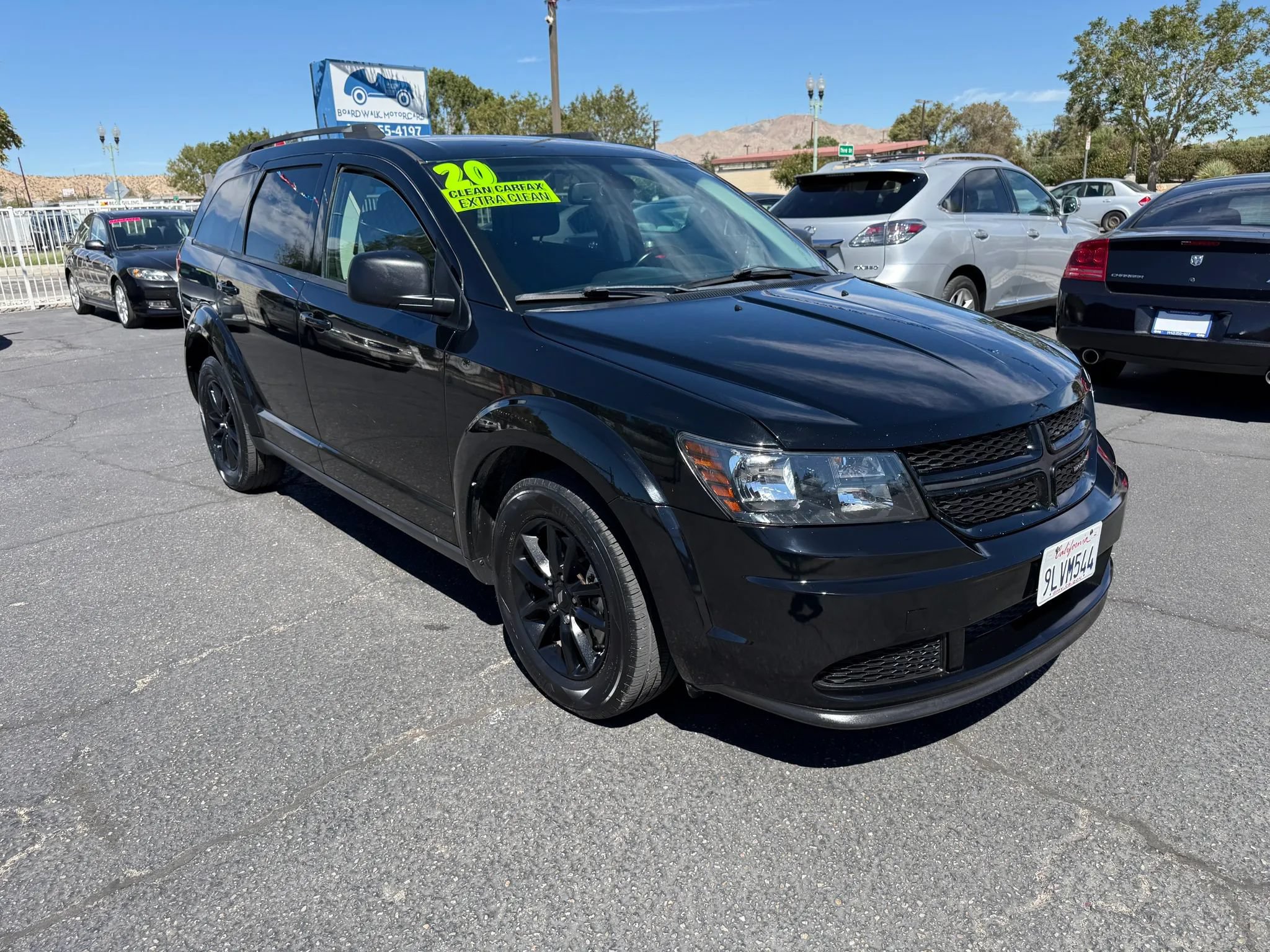 Used 2020 Dodge Journey SE w/ SE Popular Equipment Group FWD image 1