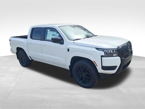 New 2026 Nissan Frontier SV w/ Tow Package AWD/4WD image 8