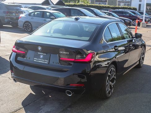 New 2026 BMW 330i Sedan w/ Convenience Package image 4