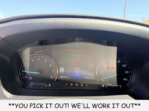 Used 2023 Ford Explorer XLT w/ Equipment Group 202A AWD/4WD image 15