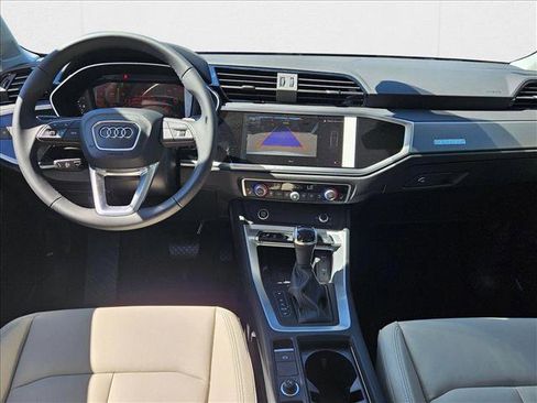 New 2025 Audi Q3 2.0T Premium w/ Convenience Package image 13
