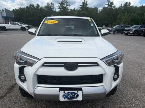 Used 2023 Toyota 4Runner TRD Off-Road Premium w/ Moonroof Package AWD/4WD image 2