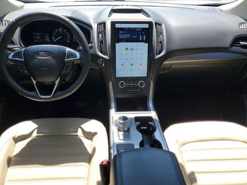 Certified 2024 Ford Edge SEL w/ Convenience Package AWD/4WD image 30
